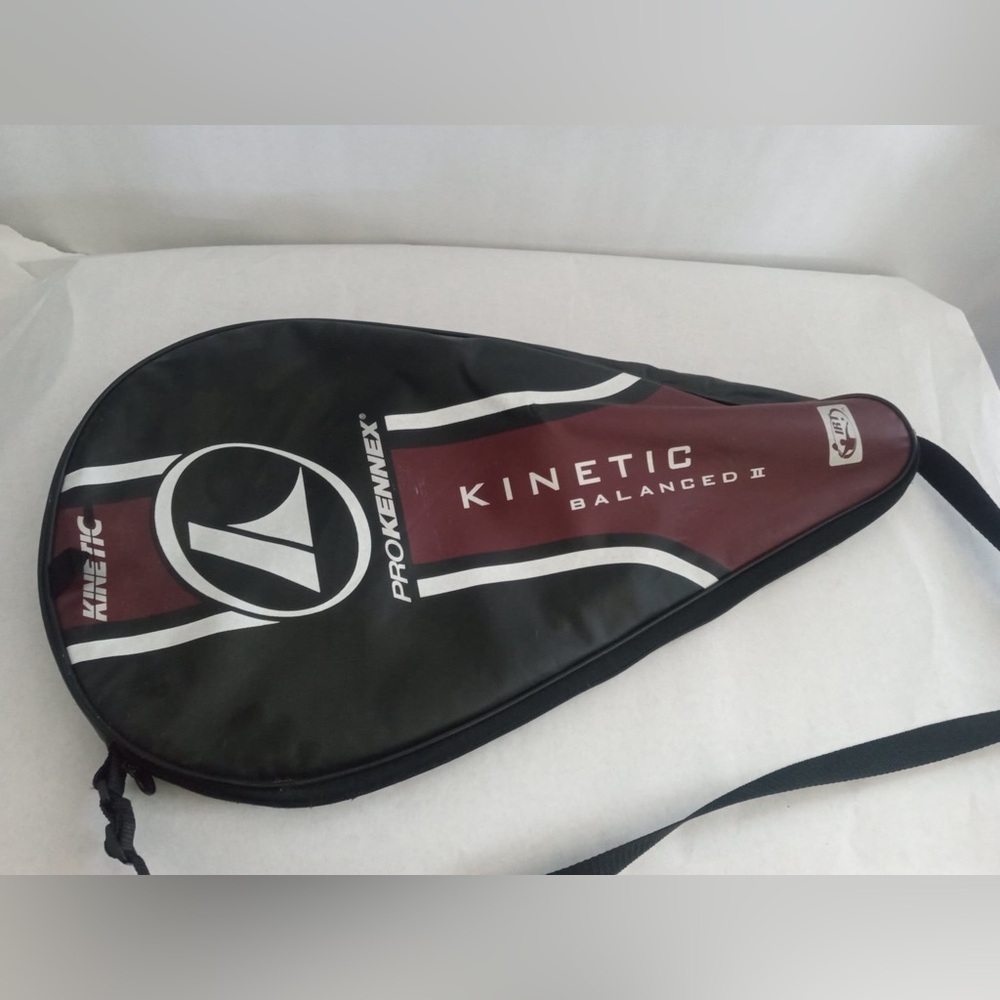 Racket - Picture 7 of 7